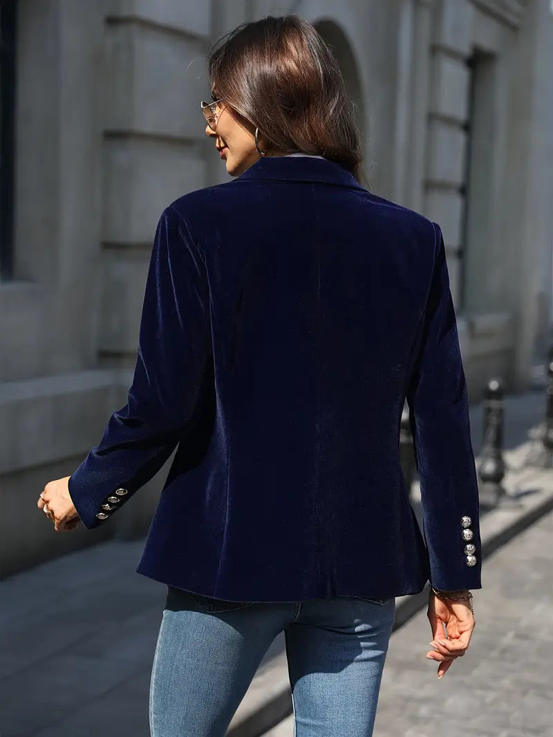 Blazer aderente a un bottone — Giacca dal taglio sartoriale con revers