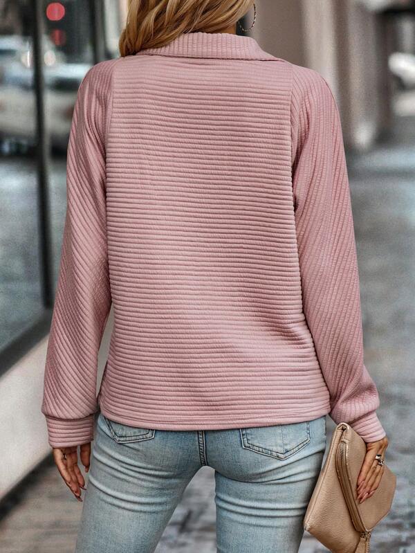 Maglione in maglia con scollo a V e zip — Maglione elegante e comodo