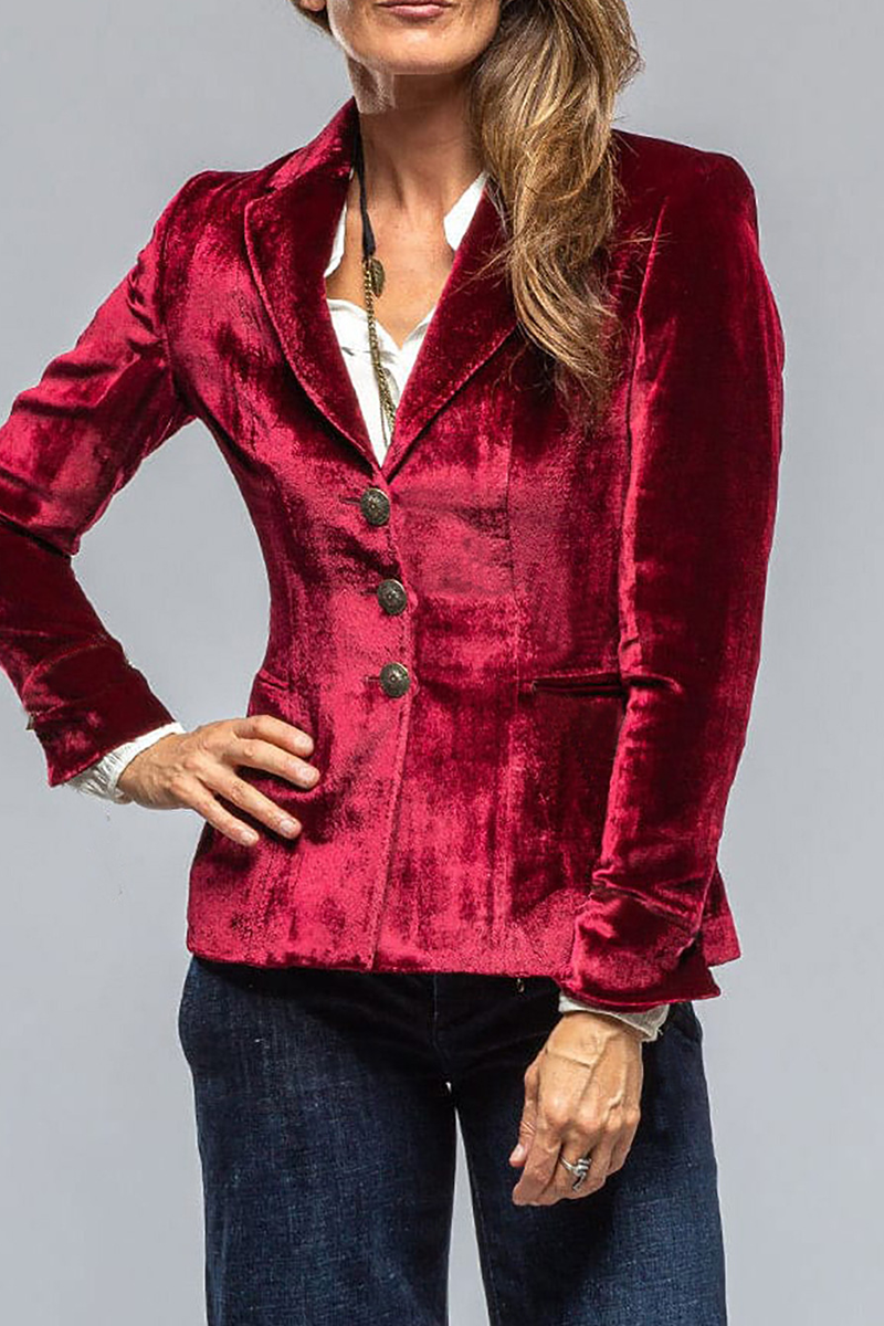 Blazer di lino aderente con un bottone — Giacca classica da vestire