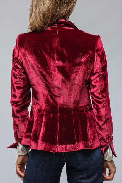 Blazer di lino aderente con un bottone — Giacca classica da vestire