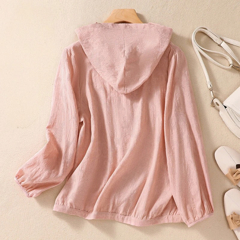 Camicia con cappuccio dal taglio rilassato — Sovracamicia leggera estiva