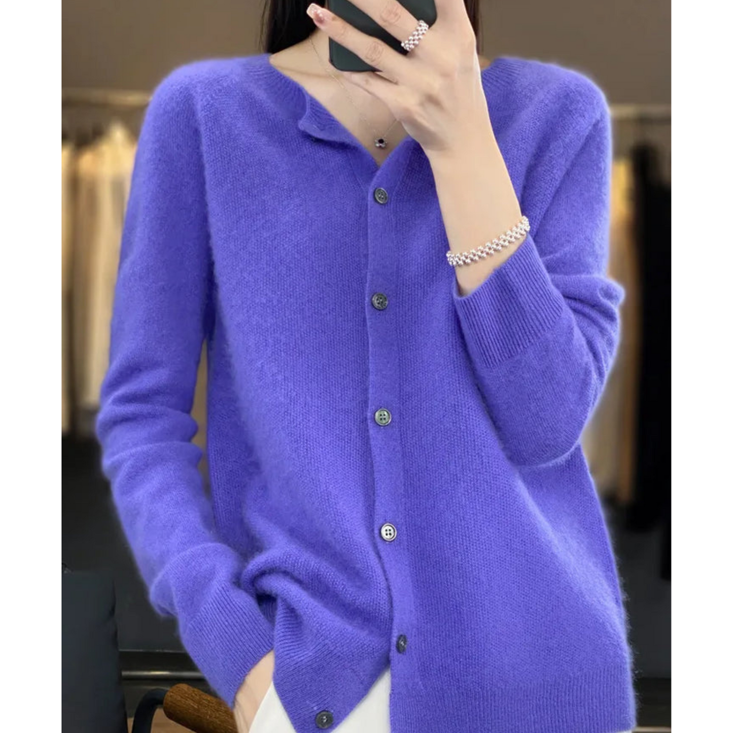 Cardigan in cashmere — Giacca in maglia morbida ed elegante