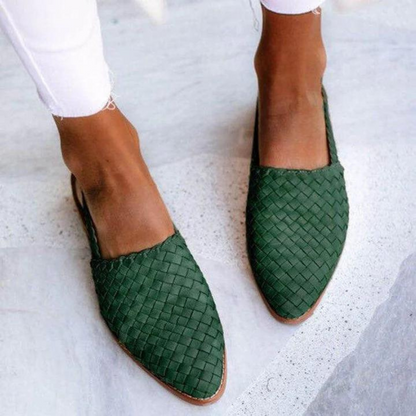 Ballerine in ecopelle intrecciata — Scarpa bassa elegante e leggera