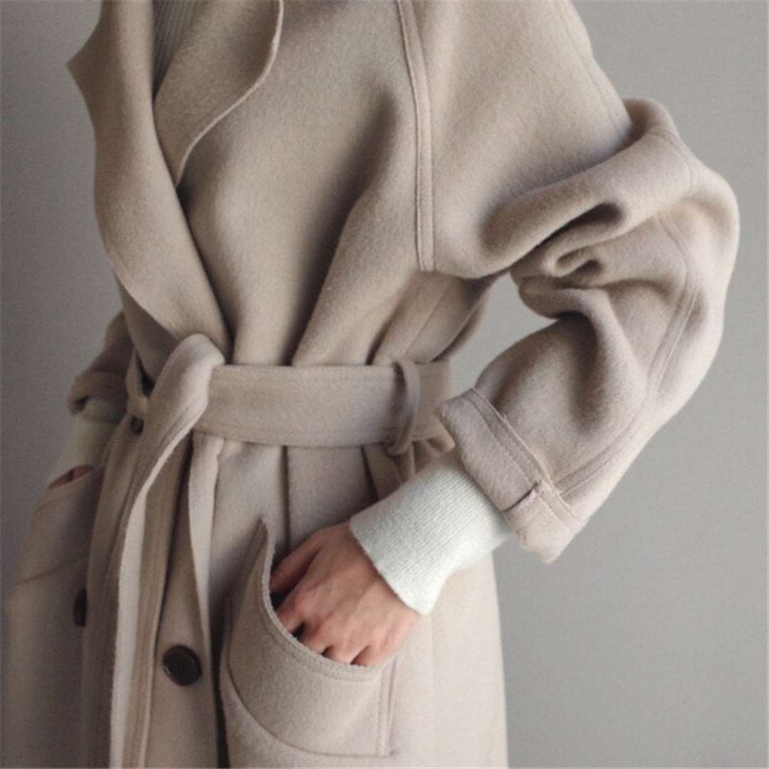 Cappotto classico in lana — Cappotto caldo ed elegante d'inverno