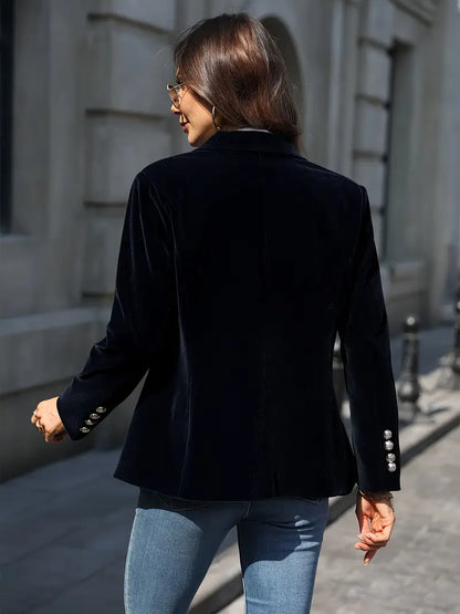 Blazer aderente a un bottone — Giacca dal taglio sartoriale con revers