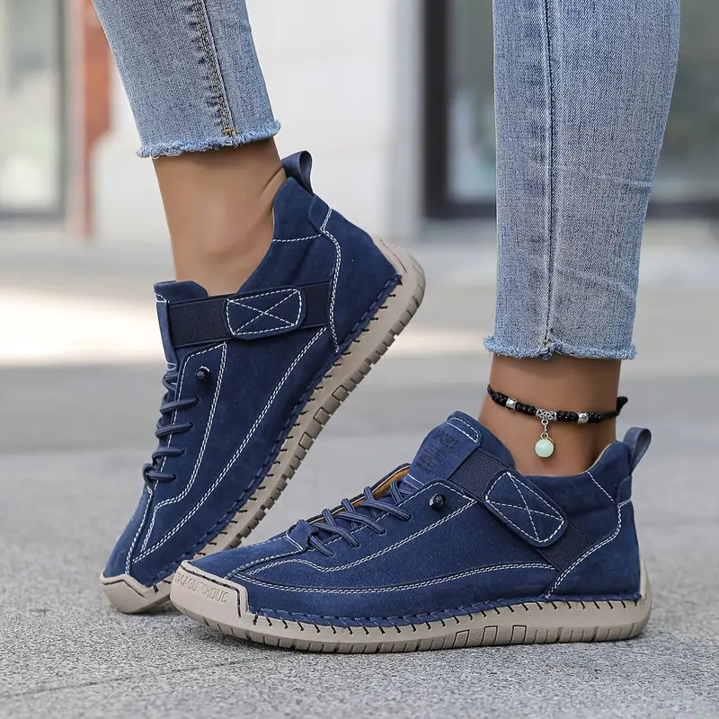Zapatillas de cuero para mujer con paneles elásticos, horma ancha