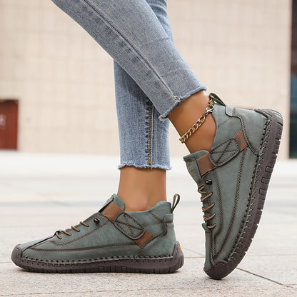Sneakers ortopediche comode con velcro — Scarpe leggere e traspiranti