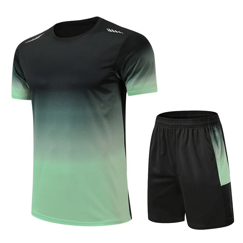Completo sportivo t-shirt e pantaloncini — Set traspirante ad asciugatura rapida