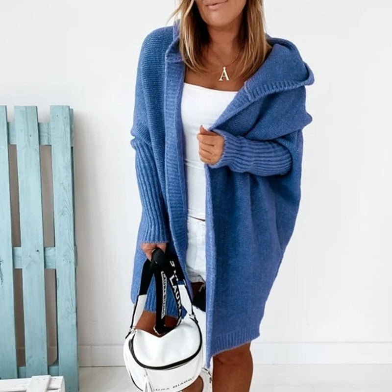 Cardigan in maglia con cappuccio, taglio oversize — Giacca in maglia calda