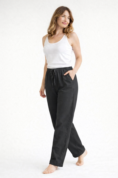Pantaloni a vita alta con coulisse — Pantaloni fluidi dal taglio comodo