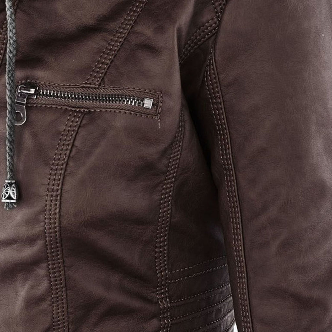 Giacca in ecopelle con cappuccio — Giacca impermeabile con zip
