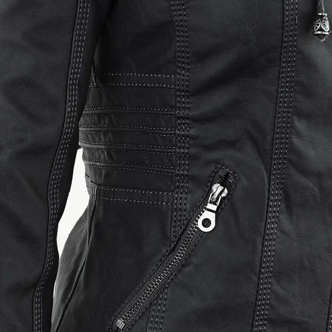 Giacca in ecopelle con cappuccio — Giacca impermeabile con zip