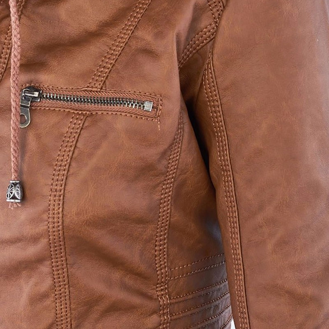 Giacca in ecopelle con cappuccio — Giacca impermeabile con zip