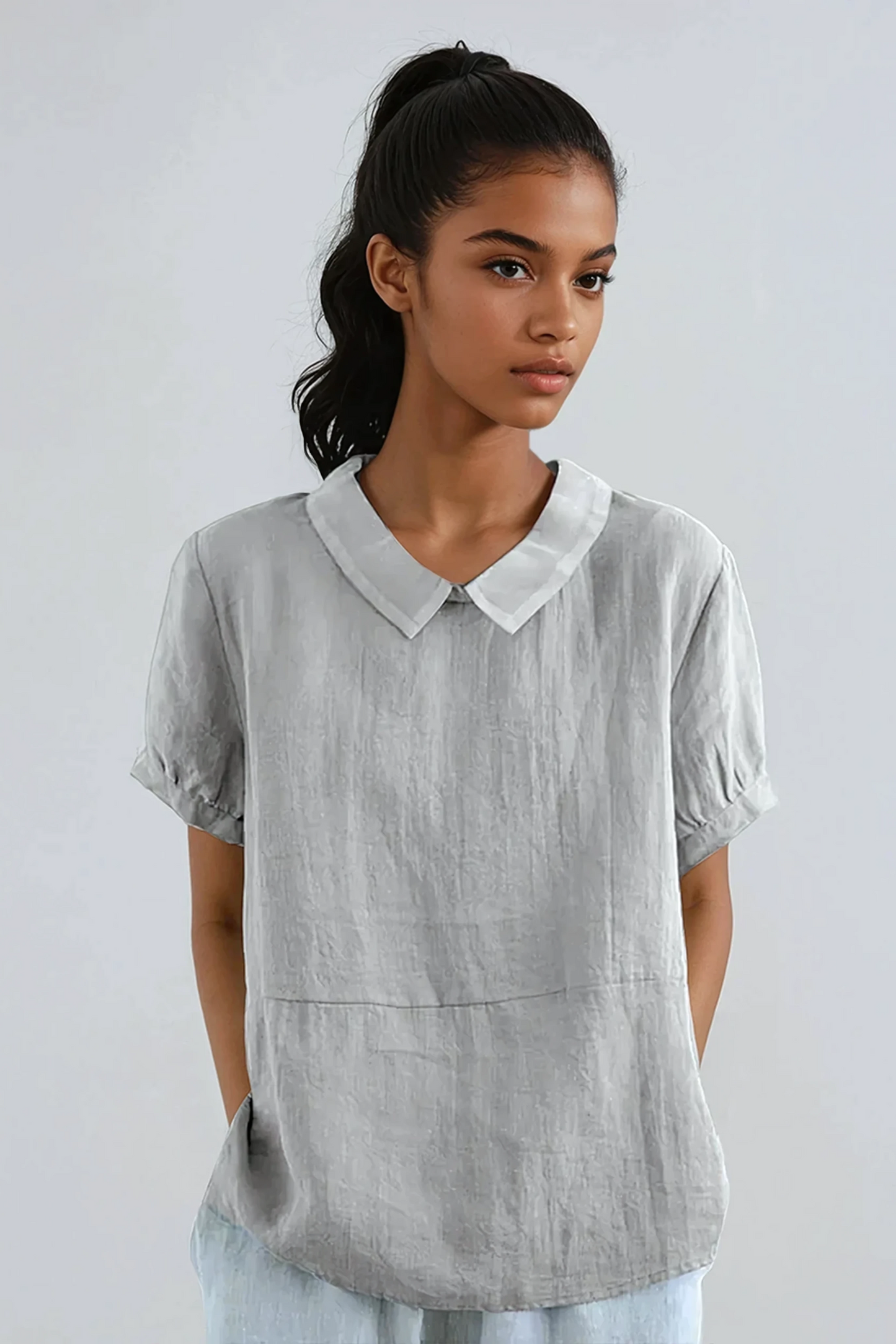 Blusa di lino con collo Peter Pan e manica corta — Blusa romantica vintage
