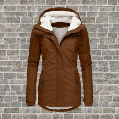Cappotto di cotone plissettato con cappuccio — Cappotto caldo invernale