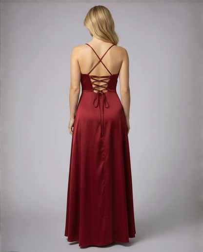 Abito maxi elegante in raso con schiena intrecciata — Abito da sera senza maniche