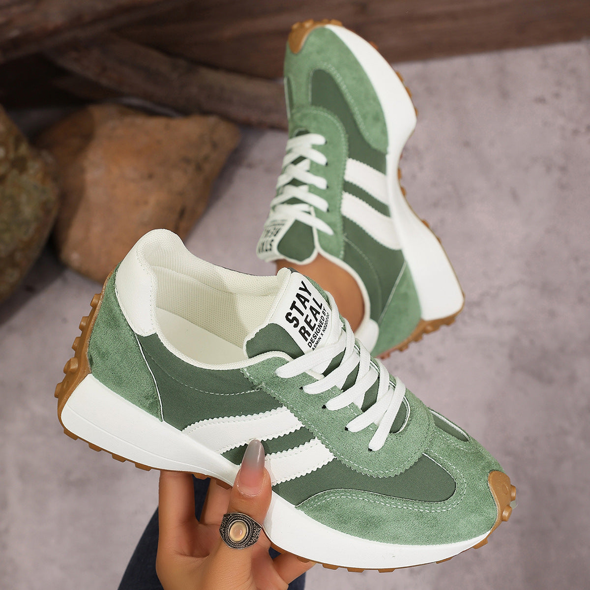 Zapatillas ligeras para mujer, diseño cómodo