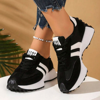 Sneakers ortopediche leggere — Calzatura comoda con ammortizzazione
