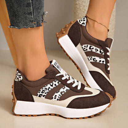 Sneakers ortopediche leggere — Calzatura comoda con ammortizzazione