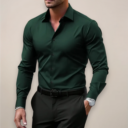 Camicia slim elegante — Camicia a manica lunga primaverile con collo classico