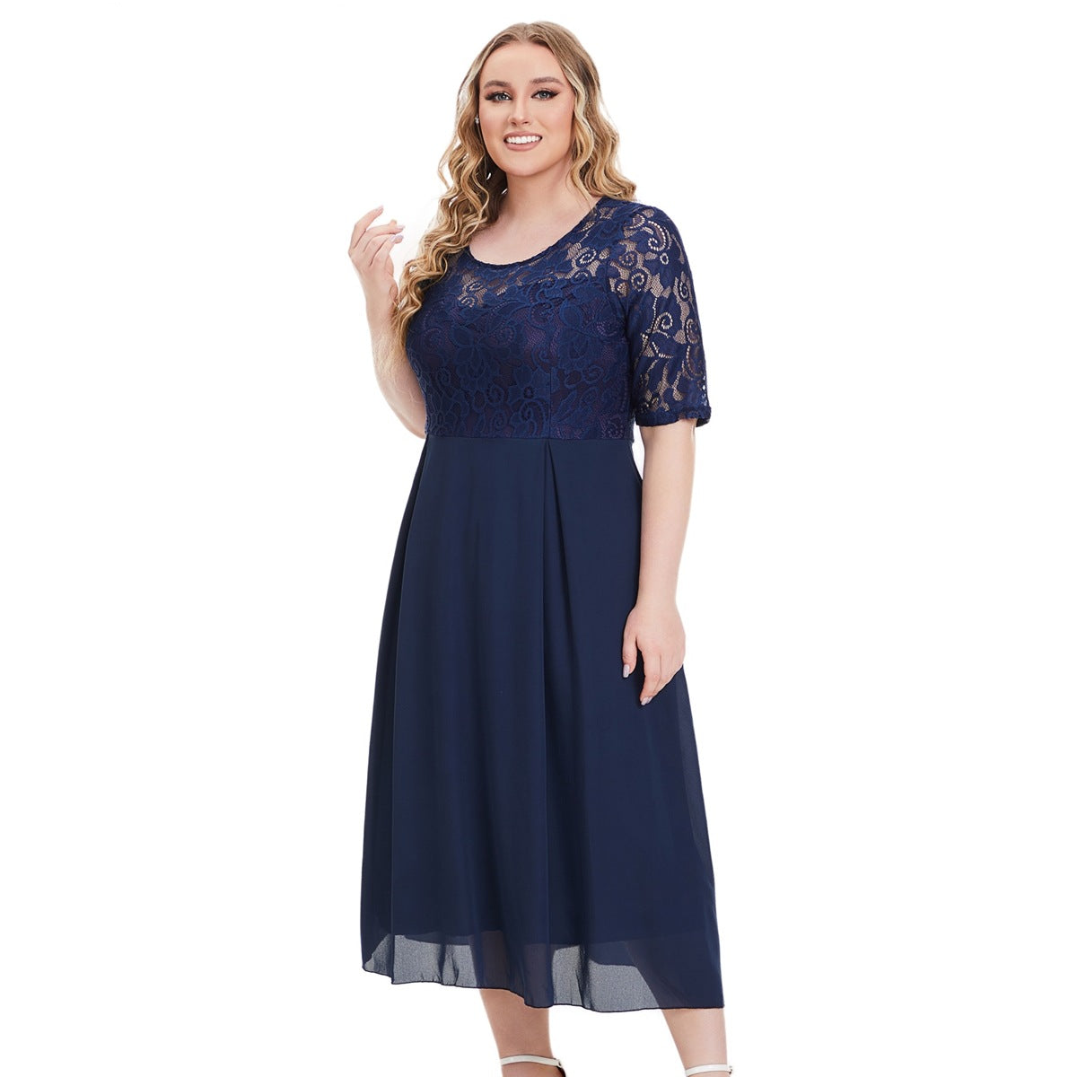 Abito lungo in chiffon dal taglio regolare — Abito da sera a manica lunga