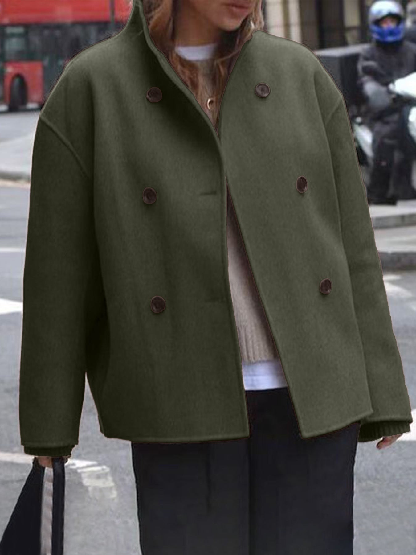 Giacca oversize alla moda con abbottonatura — Giacca casual dalla silhouette moderna
