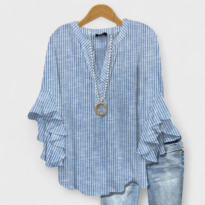 Blusa con scollo a V e maniche a volant — Blusa stampata elegante