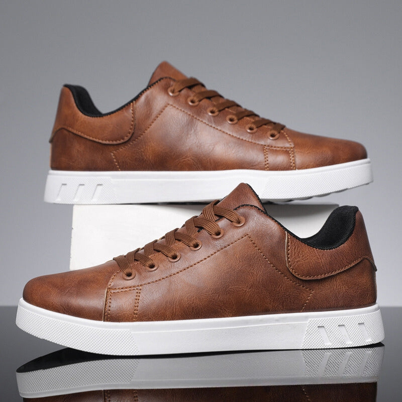Sneakers vegane con suola in gomma — Sneakers resistenti e leggere