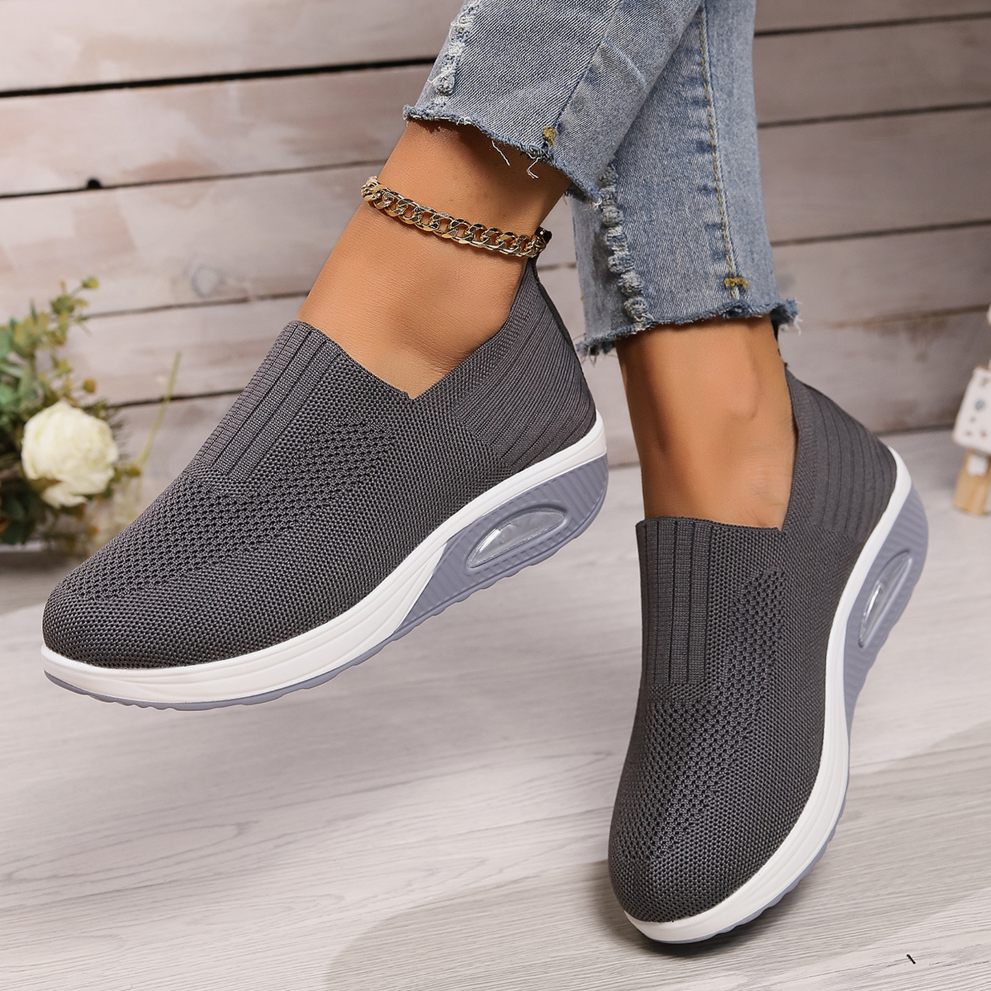 Scarpe ortopediche slip-on — Calzatura con suola ammortizzata e facile da indossare