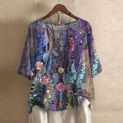 Blusa d'ispirazione retro con stampa floreale — Blusa fluida e versatile