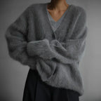 Gris oscuro