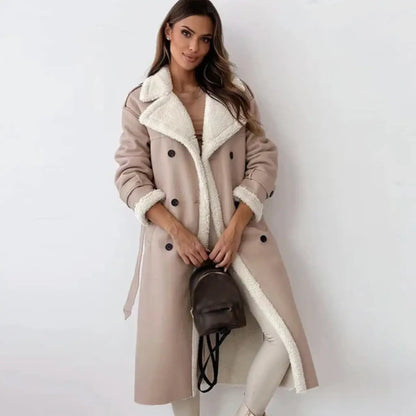 Giacca lunga classica con fodera in pile e collo teddy — Cappotto caldo invernale