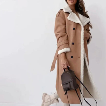 Giacca lunga classica con fodera in pile e collo teddy — Cappotto caldo invernale