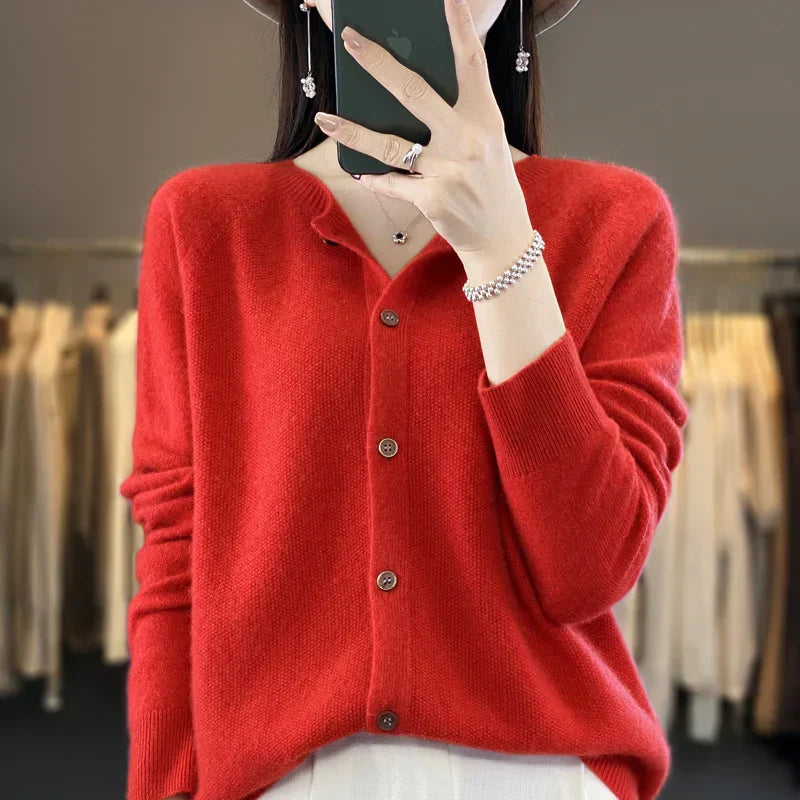 Cardigan in maglia con bottoni e collo tondo — Cardigan classico