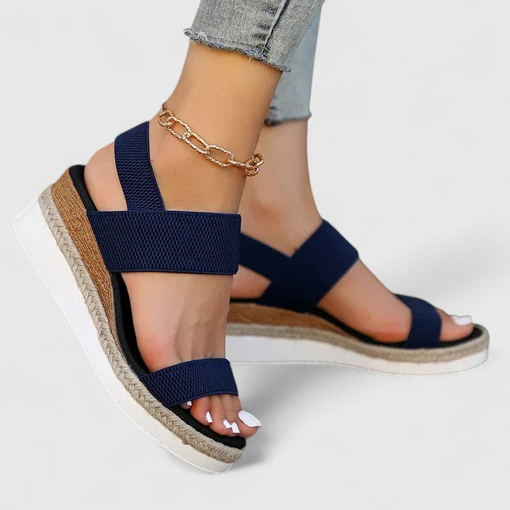 Sandali ortopedici con zeppa e fascia elastica — Sandali comodi estivi
