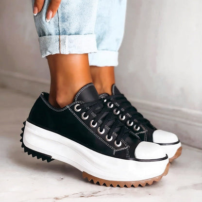 Sneakers comode con supporto dell'arco — Scarpe leggere da giorno