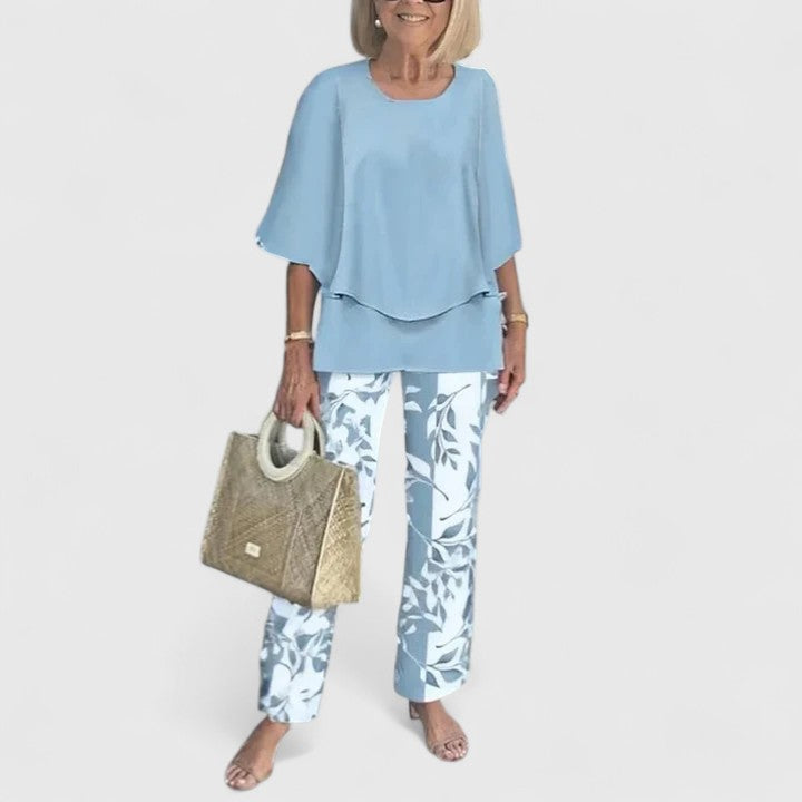 Completo di lino due pezzi con top e pantaloni — Completo elegante e traspirante