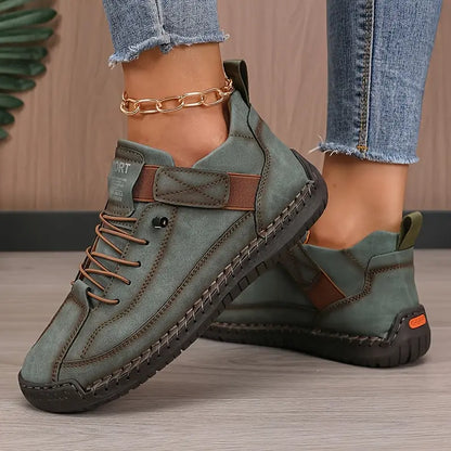Zapatillas de cuero para mujer en verde oscuro, horma ancha